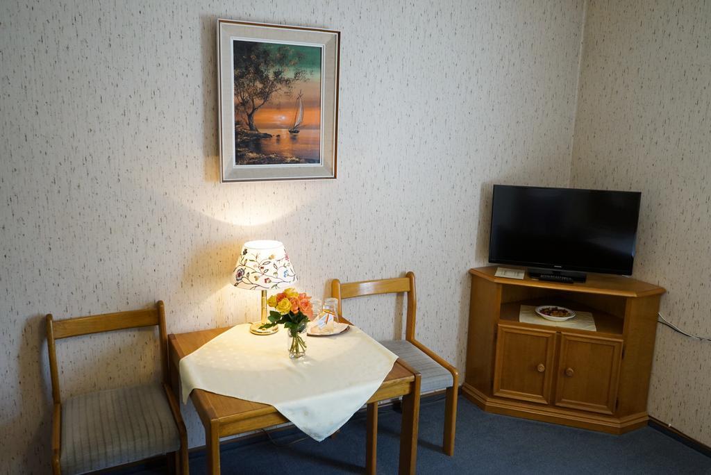 Pension Besser Bad Eisenkappel Esterno foto