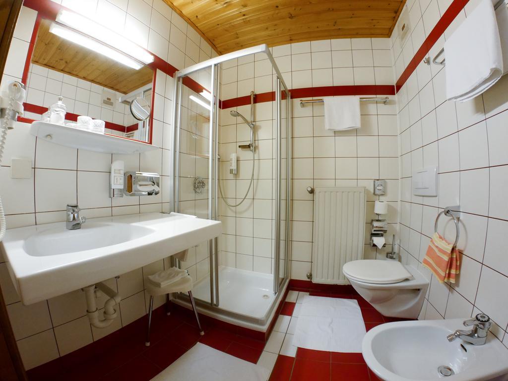 Pension Besser Bad Eisenkappel Esterno foto