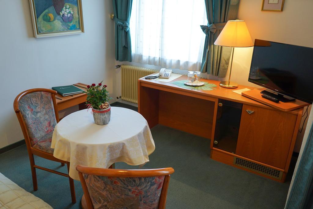 Pension Besser Bad Eisenkappel Esterno foto