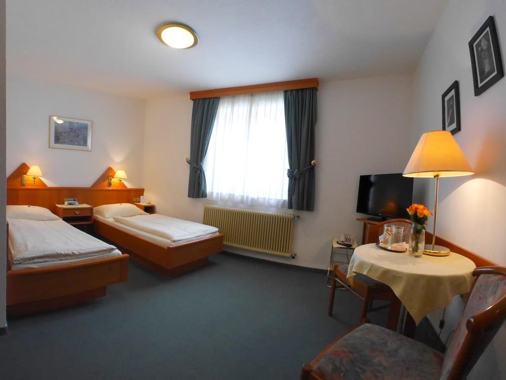 Pension Besser Bad Eisenkappel Esterno foto